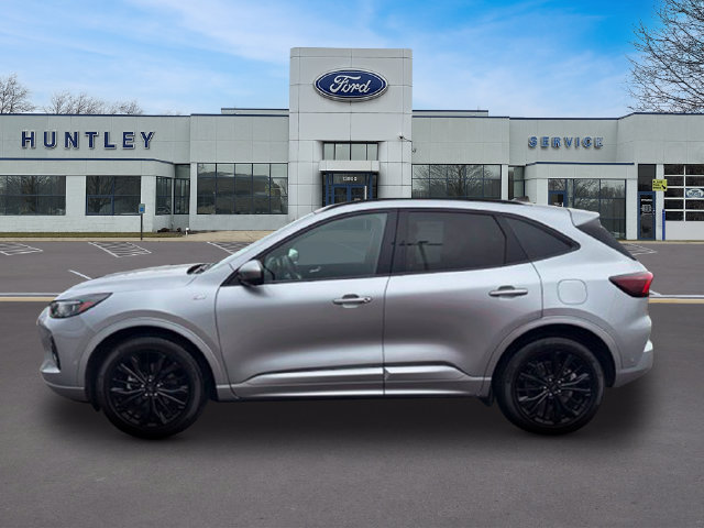 2023 Ford Escape ST-Line Elite — photo 6 of 31