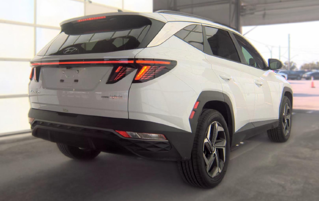 2024 Hyundai Tucson Hybrid SEL Convenience — photo 3 of 8
