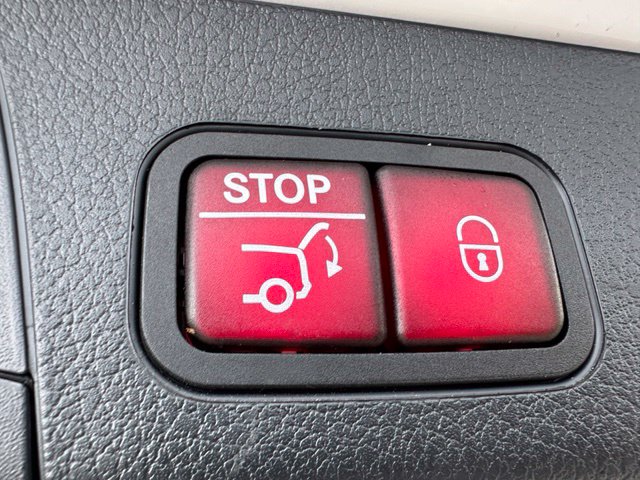 2024 Mercedes-Benz GLB GLB 250 — photo 14 of 31