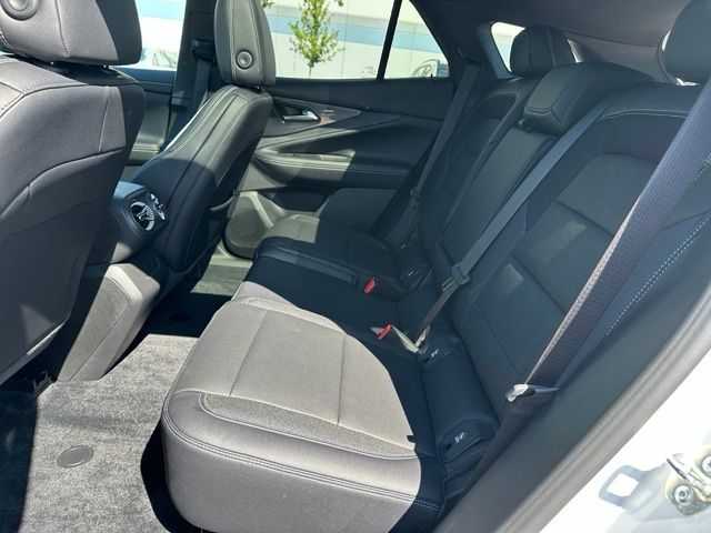 2025 Chevrolet Blazer EV LT — photo 16 of 33