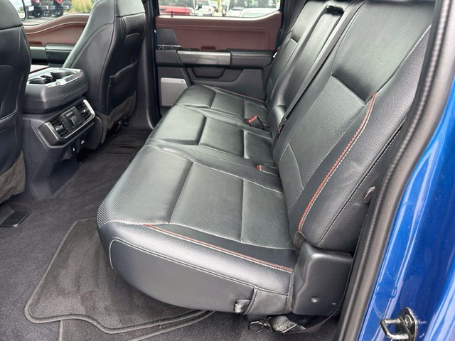 2023 Ford F-150 Lariat — photo 10 of 29