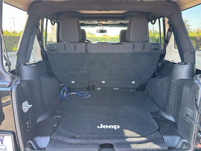 2016 Jeep Wrangler Unlimited Sahara — photo 12 of 25