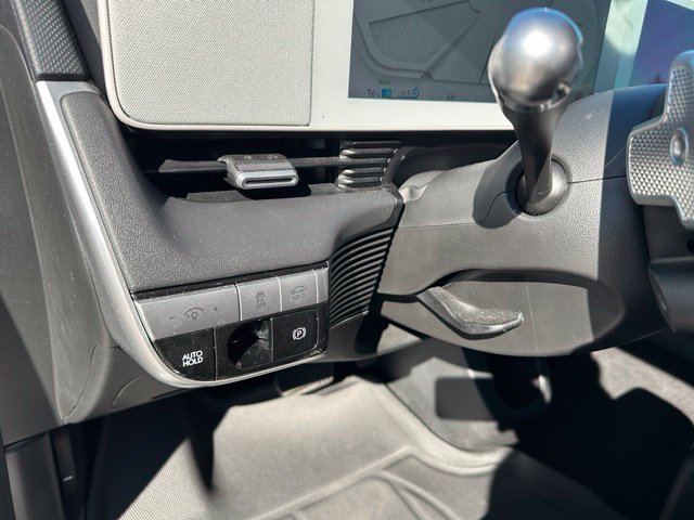 2023 Hyundai IONIQ 5 Limited — photo 23 of 38