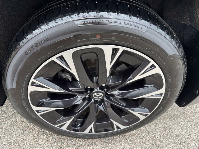 2024 Mazda CX-90 Phev Premium Plus — photo 8 of 36