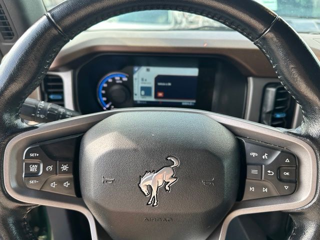 2023 Ford Bronco Outer Banks — photo 23 of 25