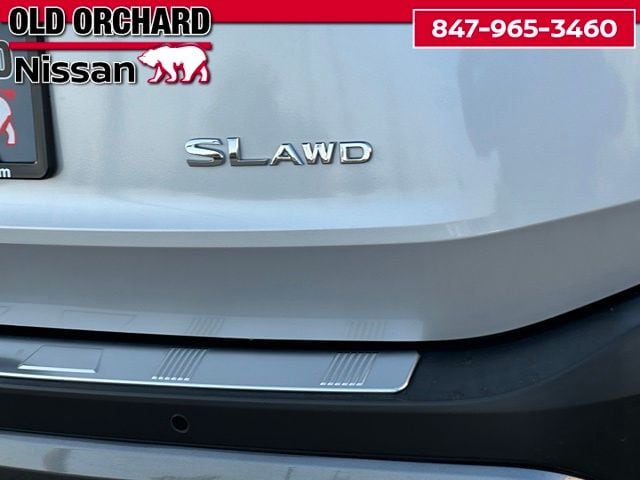 2022 Nissan Rogue SL — photo 9 of 22