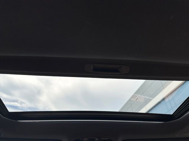 2023 LEXUS RX 350 Premium — photo 17 of 31