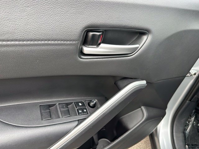2023 Toyota Corolla Cross Hybrid XSE — photo 20 of 31