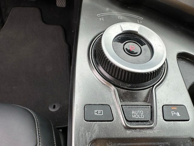 2024 Kia EV6 Light — photo 18 of 25