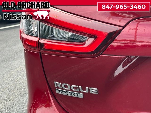 2022 Nissan Rogue Sport SV — photo 7 of 20