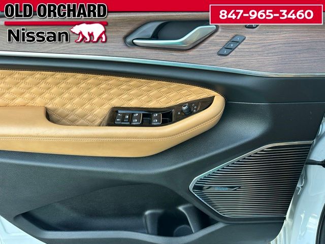 2022 Jeep Grand Cherokee Summit 4xe — photo 11 of 26