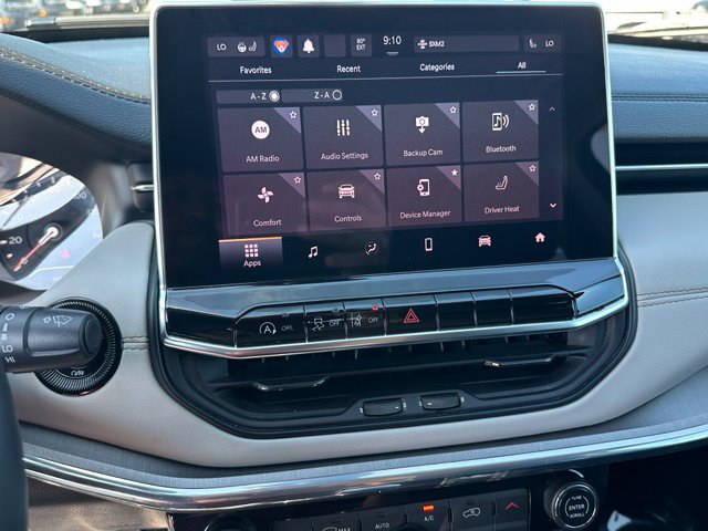 2022 Jeep Compass Limited — photo 22 of 25