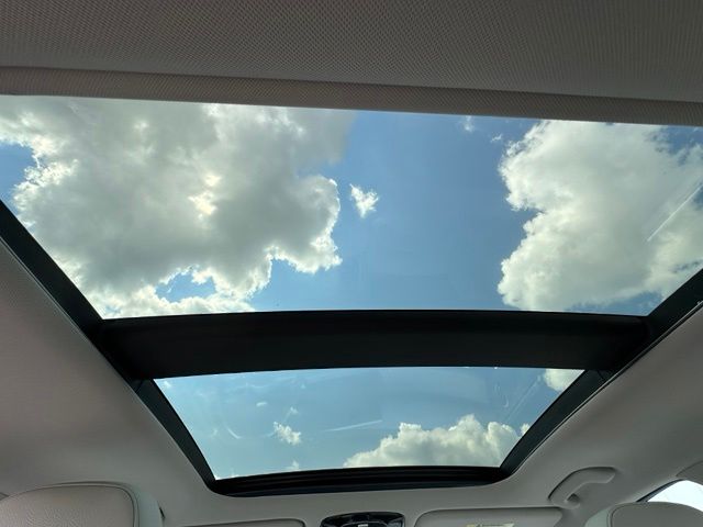 2025 Hyundai Sonata Hybrid Limited — photo 15 of 40