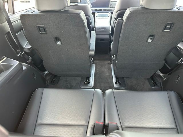 2024 Hyundai Santa Fe Calligraphy — photo 14 of 49