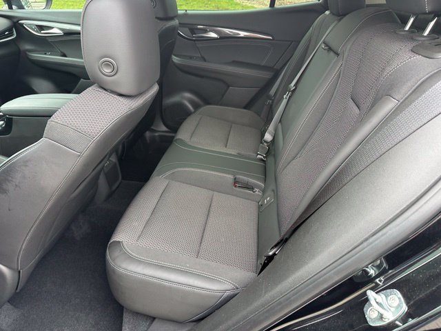 2023 Buick Envision Preferred — photo 13 of 26