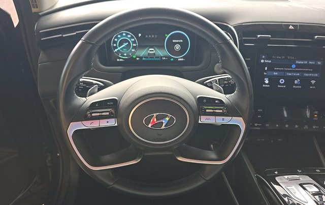 2022 Hyundai Tucson Hybrid SEL Convenience — photo 8 of 11