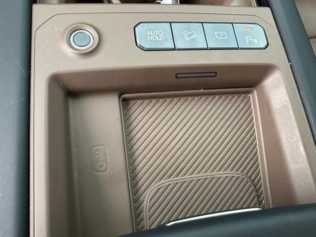 2024 Kia EV9 GT-Line — photo 27 of 43