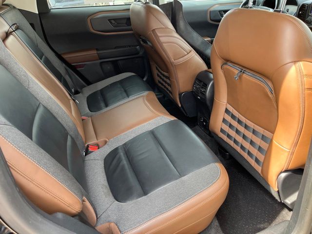 2023 Ford Bronco Sport Outer Banks — photo 11 of 25