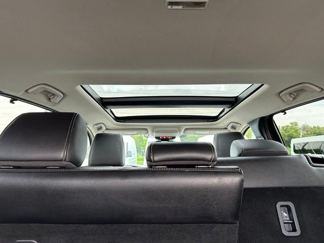 2025 Mazda CX-90 3.3 Turbo Premium — photo 12 of 34
