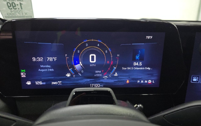2024 Chevrolet Traverse Z71 — photo 8 of 9