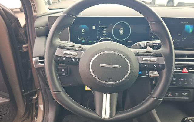 2025 Hyundai Tucson Hybrid SEL Convenience — photo 7 of 9