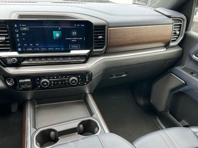 2024 Chevrolet Silverado 2500HD High Country — photo 12 of 53