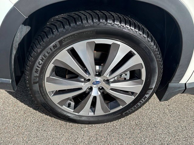 2021 Subaru Ascent Touring — photo 7 of 35