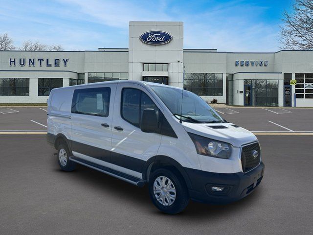 2025 Ford Transit-250 Base — photo 4 of 22