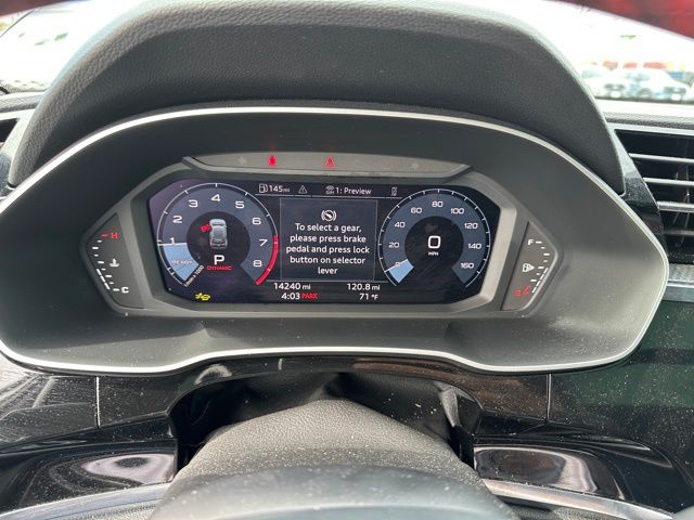 2025 Audi Q3 Premium Plus — photo 28 of 30