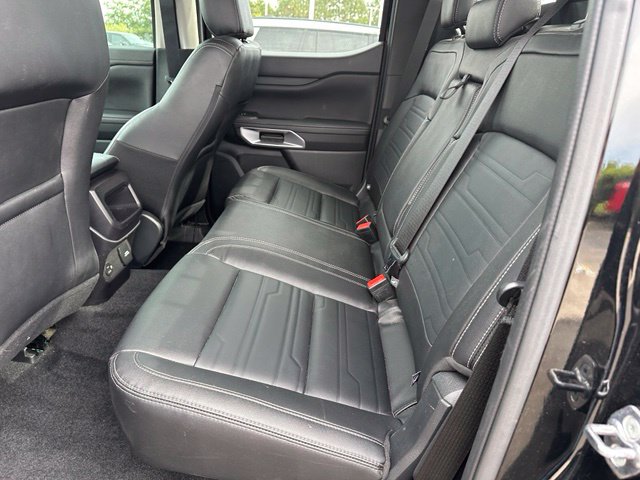 2024 Ford Ranger Lariat — photo 12 of 31