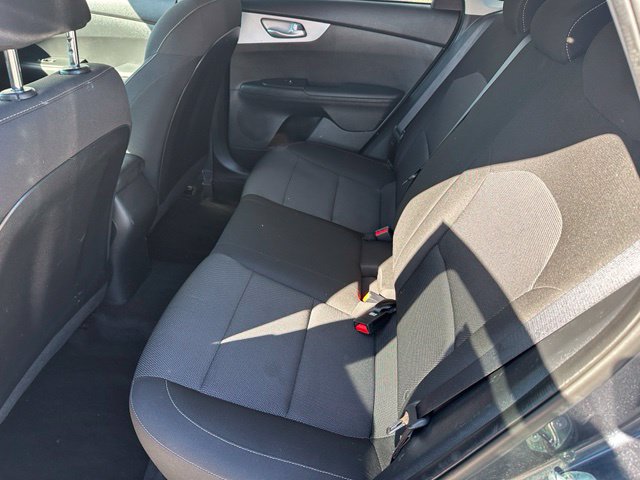 2023 Kia Forte LXS — photo 13 of 30