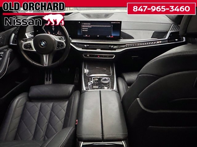 2023 BMW X7 xDrive40i — photo 16 of 23