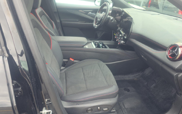 2024 Chevrolet Blazer EV RS — photo 6 of 10