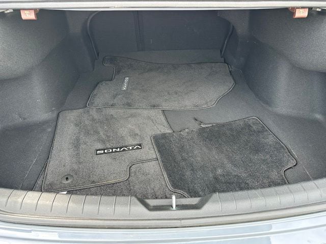 2025 Hyundai Sonata N Line — photo 13 of 33