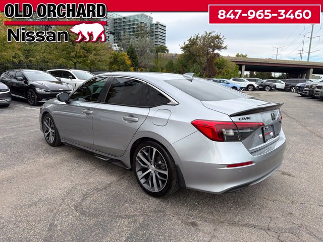 2022 Honda Civic Touring — photo 4 of 16