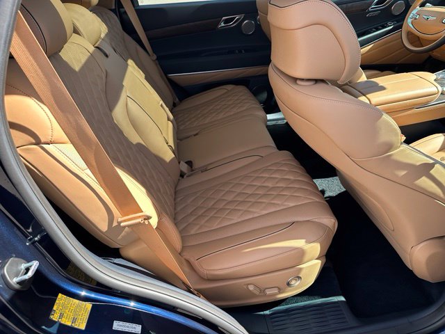 2024 Genesis GV80 3.5T — photo 11 of 40