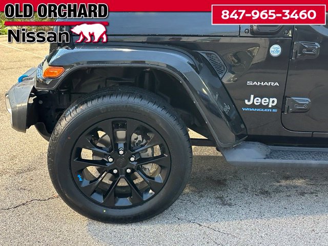 2023 Jeep Wrangler Sahara 4xe — photo 9 of 23
