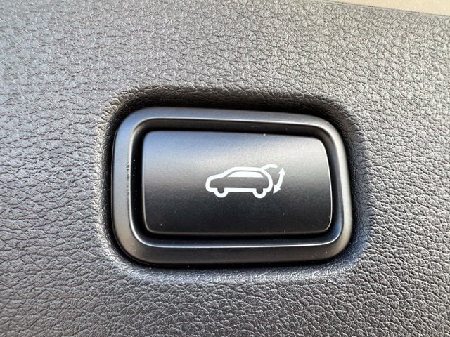 2023 Kia Sportage X-Pro Prestige — photo 13 of 37
