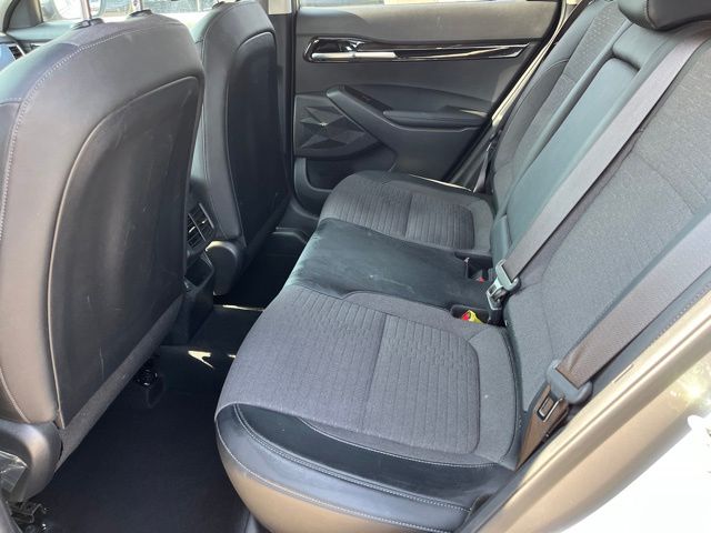 2022 Kia Seltos S — photo 12 of 24