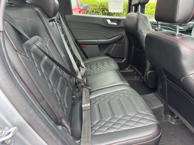 2023 Ford Escape ST-Line Elite — photo 9 of 31