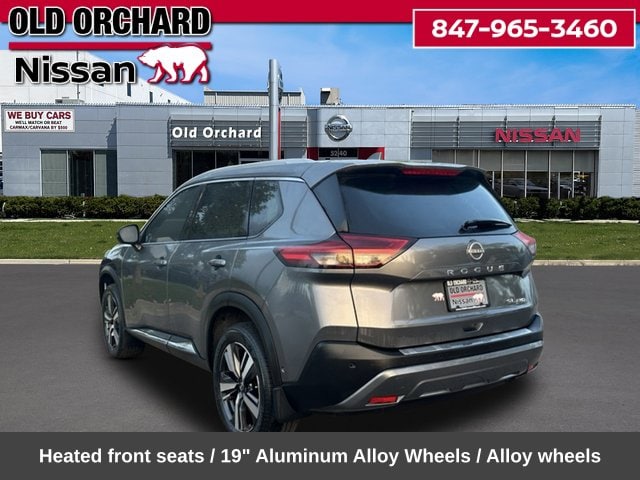 2023 Nissan Rogue SL — photo 8 of 22