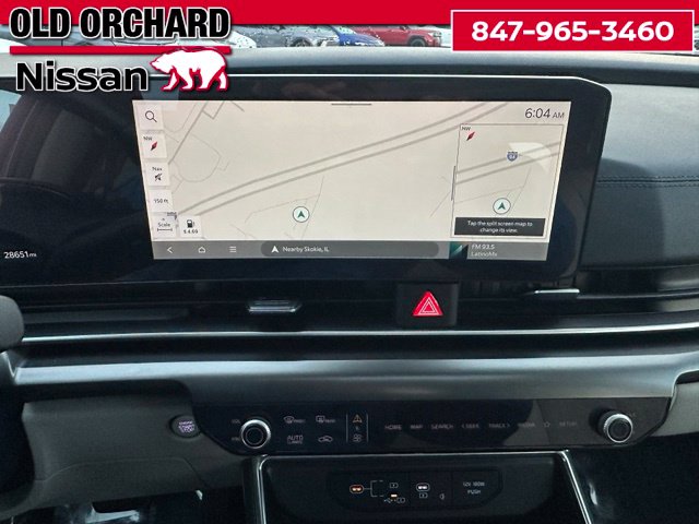 2025 Kia Carnival SX — photo 18 of 24