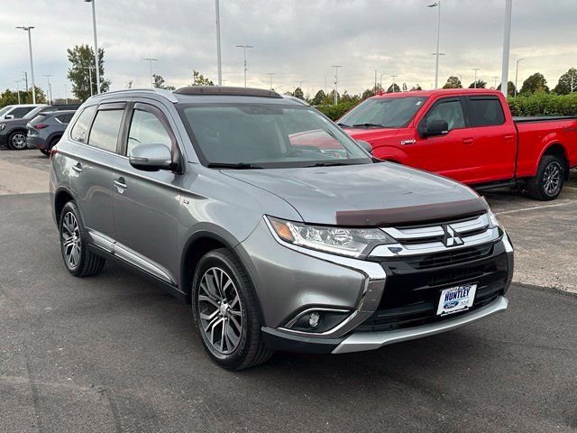 2017 Mitsubishi Outlander GT — photo 3 of 25