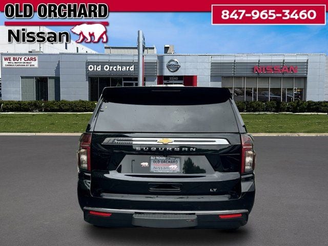 2022 Chevrolet Suburban LT — photo 6 of 23