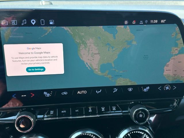 2025 Chevrolet Blazer EV LT — photo 29 of 33