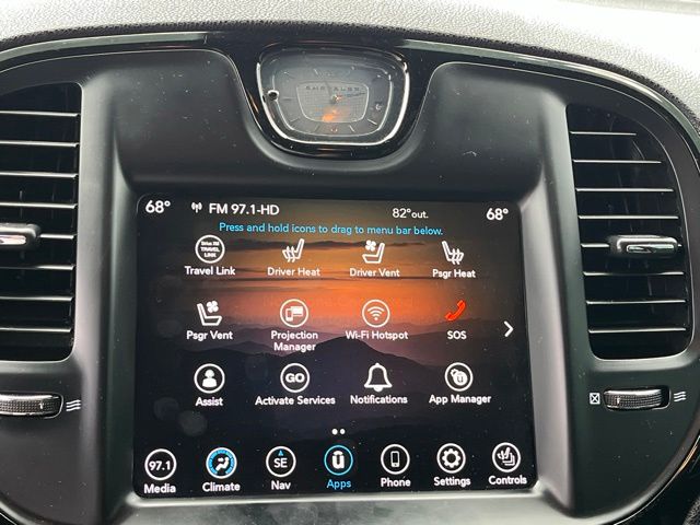 2021 Chrysler 300 S — photo 21 of 26