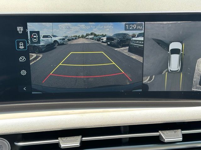 2025 Hyundai Tucson Hybrid Limited — photo 30 of 39