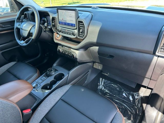 2024 Ford Bronco Sport Outer Banks — photo 10 of 27