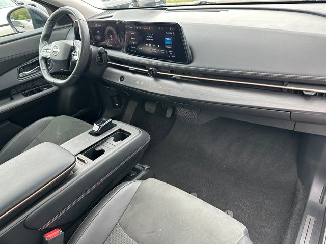 2024 Nissan Ariya Engage e-4orce — photo 10 of 27