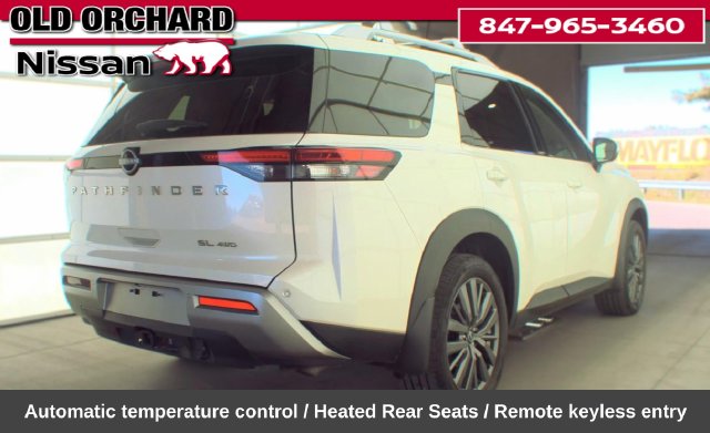2024 Nissan Pathfinder SL — photo 5 of 11